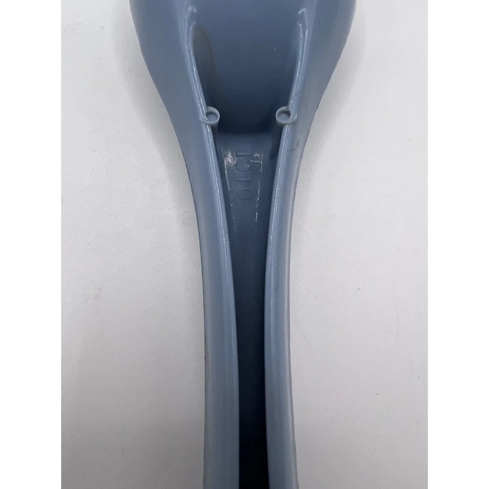 Vintage Rubbermaid Light Blue Ice Cream Scoop #1910 Kitchen Tools MCM Plastic